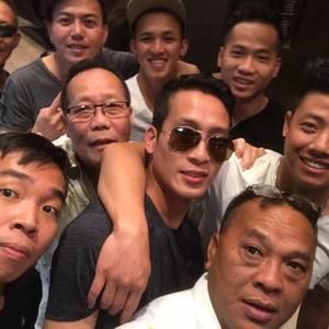 Meet your Posher, Sang